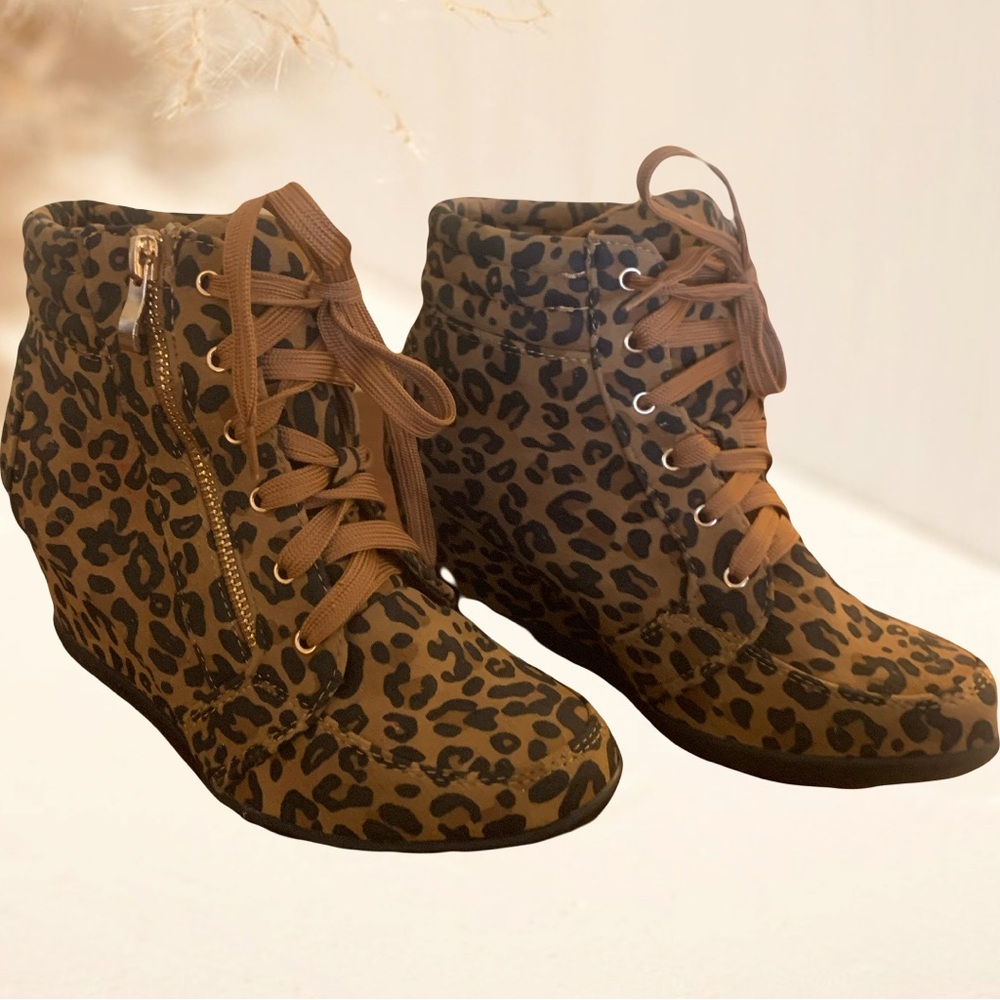 Leopard Print Lace-Up Ankle Wedge Boots
